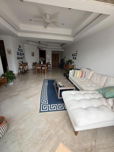 Valley Park, 479 River Valley Road, Tanglin / Holland / Bukit Timah, 2 Bedrooms, 1,216 sqft, Condominium For Rent, by Juliana Ang, 500266279 - PropertyGuru.com.sg