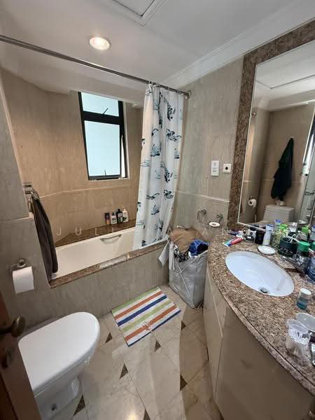 Valley Park, 479 River Valley Road, Tanglin / Holland / Bukit Timah, 2 Bedrooms, 1,216 sqft, Condominium For Rent, by Juliana Ang, 500266279 - PropertyGuru.com.sg