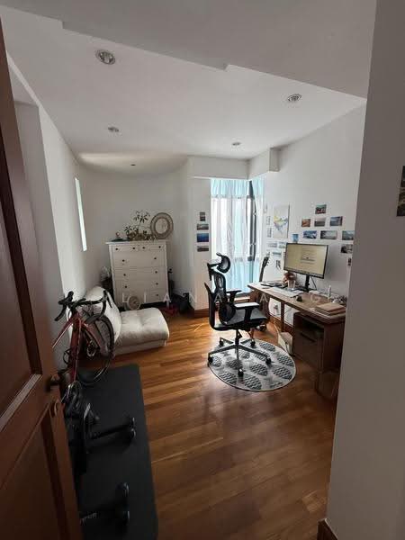 Valley Park, 479 River Valley Road, Tanglin / Holland / Bukit Timah, 2 Bedrooms, 1,216 sqft, Condominium For Rent, by Juliana Ang, 500266279 - PropertyGuru.com.sg