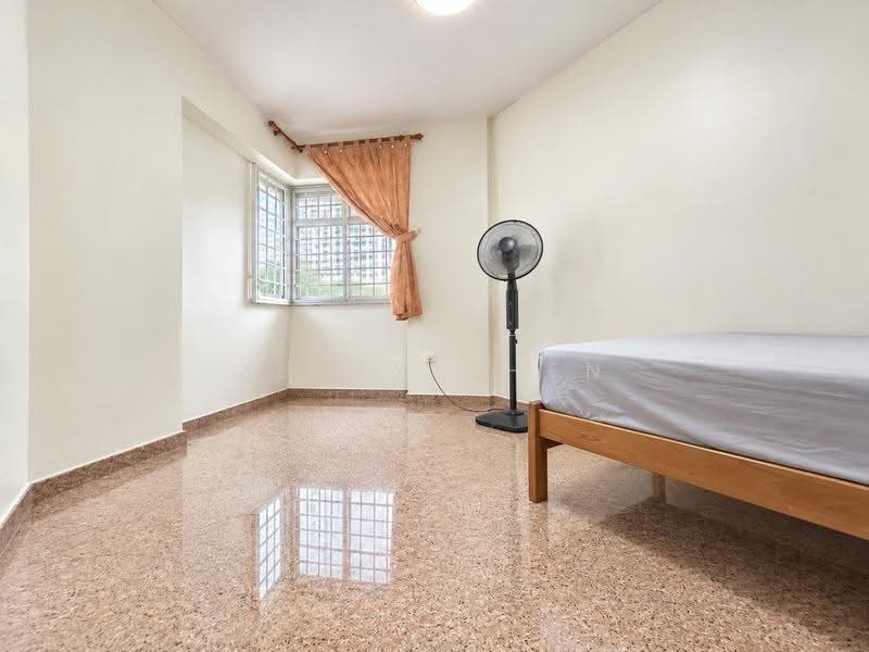 395 Bukit Batok West Avenue 5, 395 Bukit Batok West Avenue 5, Dairy Farm / Bukit Panjang / Choa Chu Kang, 3 Bedrooms, 990 sqft, HDB Flat For Sale, by Jerry Chen, 500266285 - Bedroom - PropertyGuru.com.sg