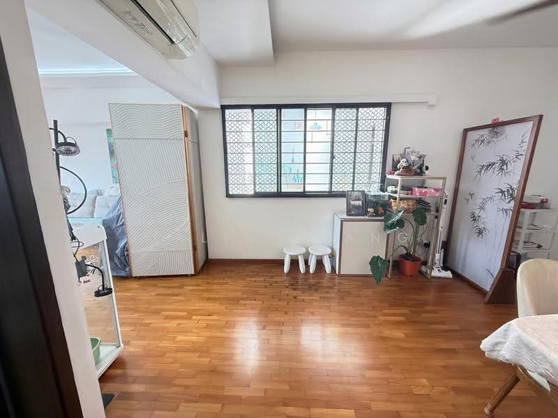 653B Jurong West Street 61, 653B Jurong West Street 61, Boon Lay / Jurong / Tuas, 3 Bedrooms, 1,184 sqft, HDB Flat For Rent, by Jialin Huang, 500266290 - Living Room - PropertyGuru.com.sg