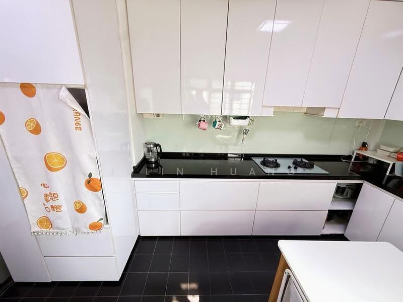 653B Jurong West Street 61, 653B Jurong West Street 61, Boon Lay / Jurong / Tuas, 3 Bedrooms, 1,184 sqft, HDB Flat For Rent, by Jialin Huang, 500266290 - Kitchen - PropertyGuru.com.sg