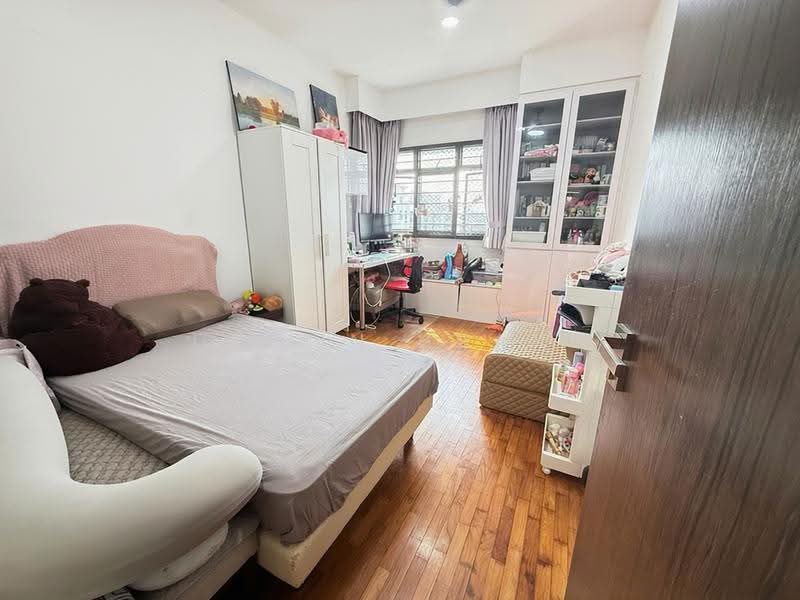 653B Jurong West Street 61, 653B Jurong West Street 61, Boon Lay / Jurong / Tuas, 3 Bedrooms, 1,184 sqft, HDB Flat For Rent, by Jialin Huang, 500266290 - Bedroom - PropertyGuru.com.sg