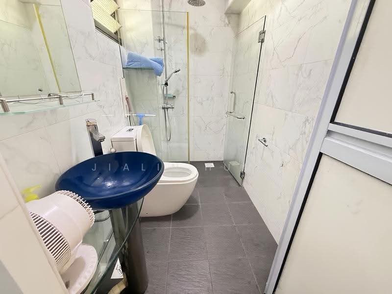 653B Jurong West Street 61, 653B Jurong West Street 61, Boon Lay / Jurong / Tuas, 3 Bedrooms, 1,184 sqft, HDB Flat For Rent, by Jialin Huang, 500266290 - Bathroom - PropertyGuru.com.sg