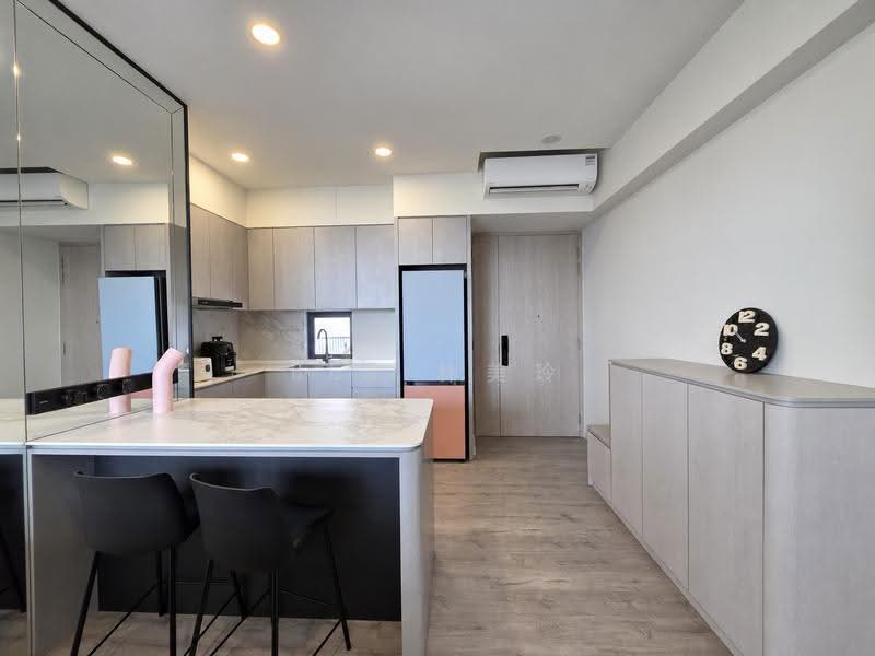 J Gateway, Boon Lay / Jurong / Tuas, 3 Bedrooms, 893 sqft, Condominium For Sale, by Bee 林美玲, 500266292 - Kitchen - PropertyGuru.com.sg