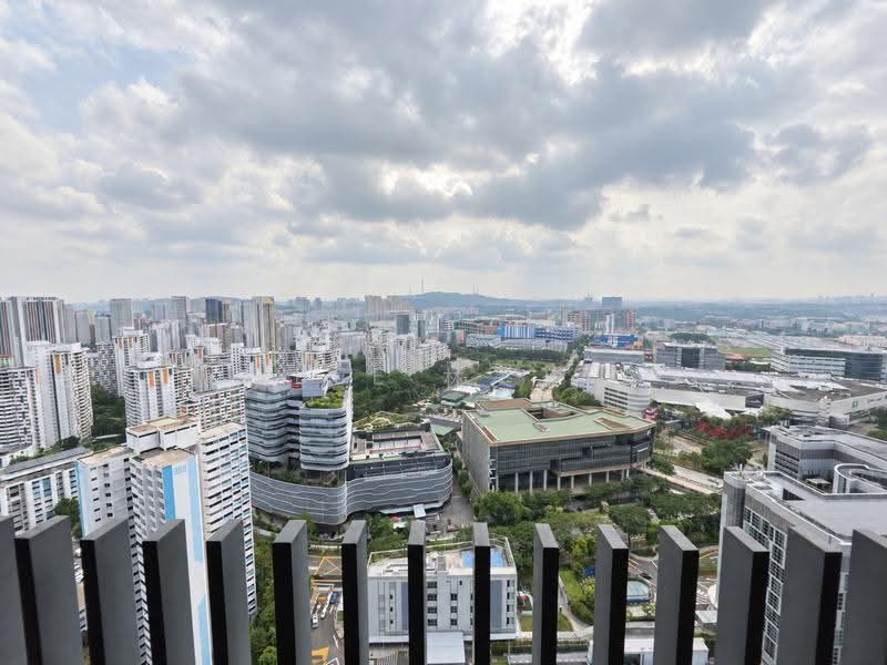 J Gateway, Boon Lay / Jurong / Tuas, 3 Bedrooms, 893 sqft, Condominium For Sale, by Bee 林美玲, 500266292 - View - PropertyGuru.com.sg