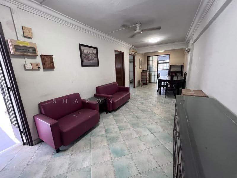 308 Shunfu Road, 308 Shunfu Road, Ang Mo Kio / Bishan / Thomson, 2 Bedrooms, 721 sqft, HDB Flat For Sale, by Sharon Leong, 500266294 - Living Room - PropertyGuru.com.sg