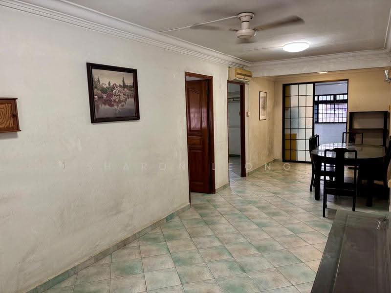 308 Shunfu Road, 308 Shunfu Road, Ang Mo Kio / Bishan / Thomson, 2 Bedrooms, 721 sqft, HDB Flat For Sale, by Sharon Leong, 500266294 - Dining cum living Room - PropertyGuru.com.sg