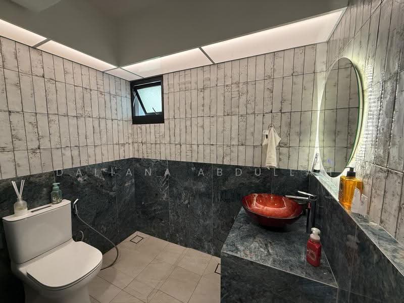 420D Northshore Drive, 420D Northshore Drive, Hougang / Punggol / Sengkang, 3 Bedrooms, 1,323 sqft, HDB Flat For Sale, by Daliana Abdullah, 500266298 - Common toilet - PropertyGuru.com.sg