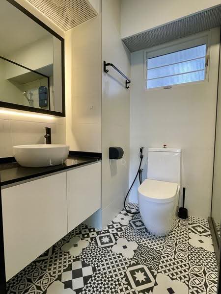 269B Punggol Field, 269B Punggol Field, Hougang / Punggol / Sengkang, 3 Bedrooms, 1,001 sqft, HDB Flat For Sale, by Lin Yiqian, 500266307 - Bathroom - PropertyGuru.com.sg