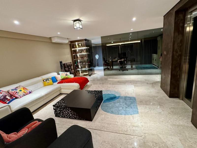 Newly built Serangoon Gardens 6 beds 6 baths, Hougang / Punggol / Sengkang, 6 Bedrooms, 5,800 sqft, Terraced House For Rent, by Linda Foo 符雪梅, 500266313 - Family area - PropertyGuru.com.sg