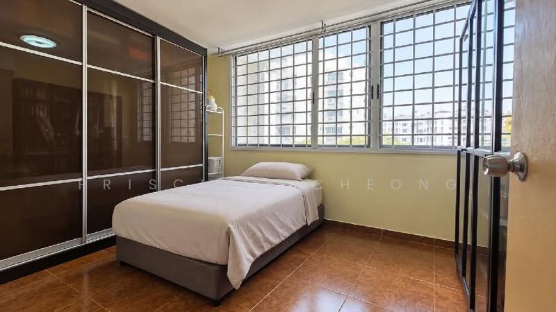 923 Hougang Avenue 9, 923 923, Hougang / Punggol / Sengkang, 3 Bedrooms, 1,292 sqft, HDB Flat For Sale, by Priscilla Cheong, 500266315 - PropertyGuru.com.sg