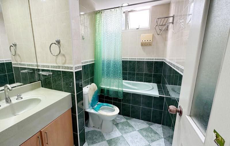 Ritz Mansions, 346 Balestier Road, Balestier / Toa Payoh, Room Rental, 160 sqft, Apartment For Rent, by Jeron Lee, 500266320 - Bathroom - PropertyGuru.com.sg