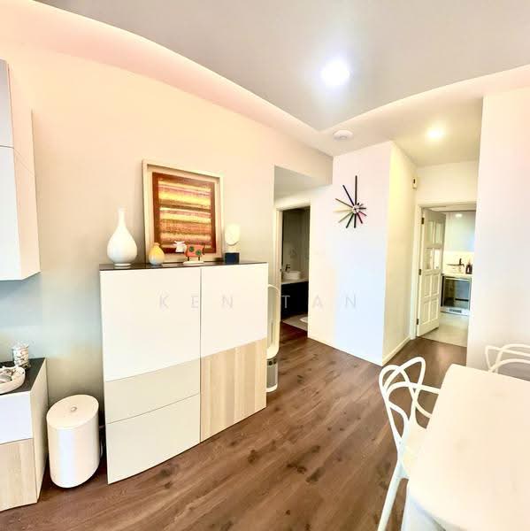 Mirage Tower, 80 Kim Seng Road, Orchard / River Valley, 2 Bedrooms, 958 sqft, Condominium For Sale, by Ken Tan, 500266323 - Living Room - PropertyGuru.com.sg