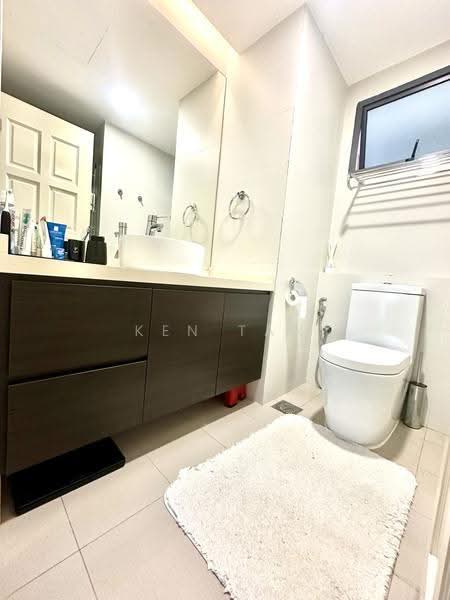 Mirage Tower, 80 Kim Seng Road, Orchard / River Valley, 2 Bedrooms, 958 sqft, Condominium For Sale, by Ken Tan, 500266323 - Bathroom - PropertyGuru.com.sg