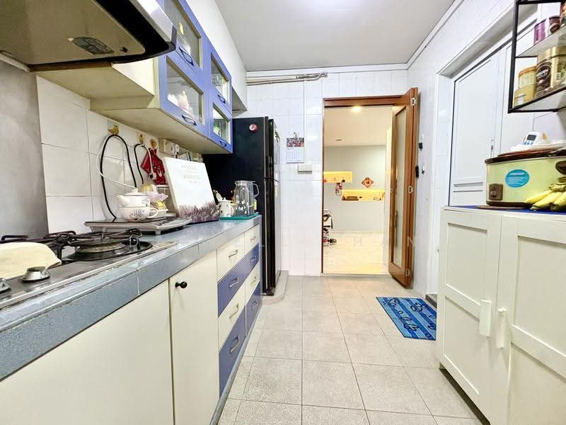 192 Bukit Batok West Avenue 6, 192 Bukit Batok West Avenue 6, Dairy Farm / Bukit Panjang / Choa Chu Kang, 3 Bedrooms, 1,292 sqft, HDB Flat For Sale, by Darrell Chan, 500266325 - Kitchen - PropertyGuru.com.sg