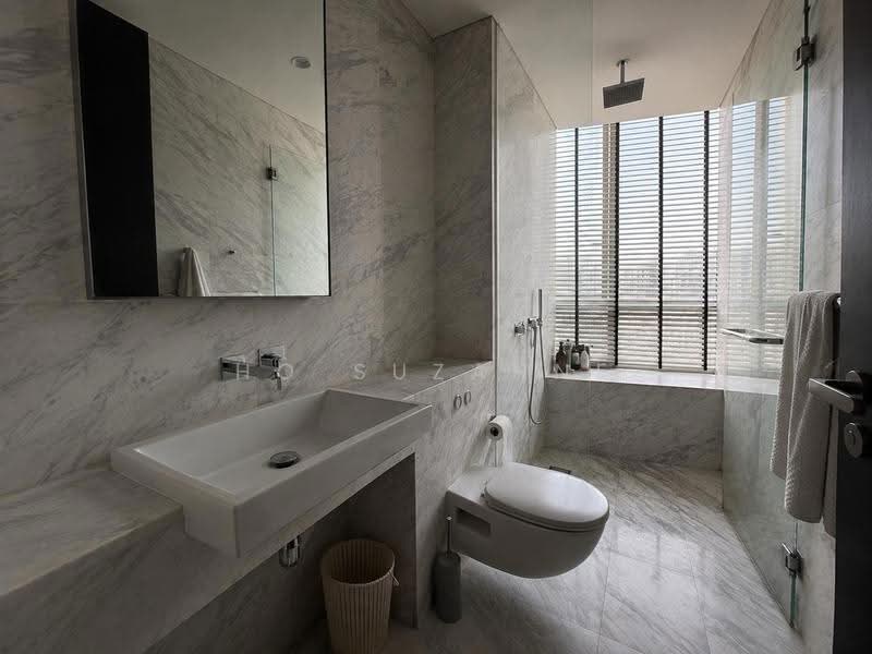 Ferrell Residences, 327 Bukit Timah Road, Tanglin / Holland / Bukit Timah, 3 Bedrooms, 1,841 sqft, Condominium For Sale, by Ho Suzanne, 500266337 - Bathroom - PropertyGuru.com.sg