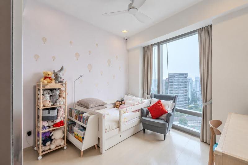 The Orchard Residences, 238 Orchard Boulevard, Orchard / River Valley, 3 Bedrooms, 2,174 sqft, Condominium For Sale, by Jenny Lau Wee Eng, 500266341 - Common Bedroom - PropertyGuru.com.sg