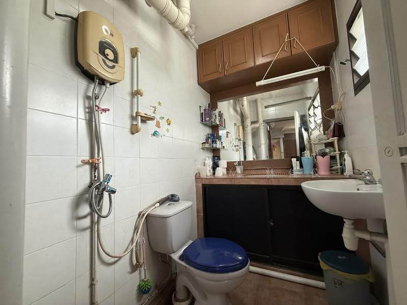 531 Jelapang Road, 531 Jelapang Road, Dairy Farm / Bukit Panjang / Choa Chu Kang, 3 Bedrooms, 1,109 sqft, HDB Flat For Sale, by Cheryl Lim 林佳仪, 500266343 - Bathroom - PropertyGuru.com.sg