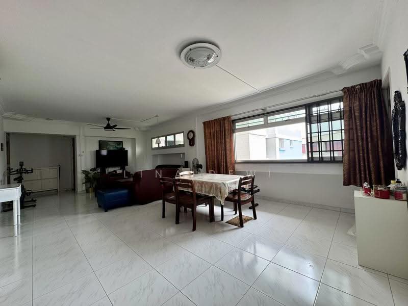 502 Choa Chu Kang Street 51, 502 Choa Chu Kang Street 51, Dairy Farm / Bukit Panjang / Choa Chu Kang, 4 Bedrooms, 1,420 sqft, HDB Flat For Sale, by Lina Dewi, 500266351 - Living Room - PropertyGuru.com.sg