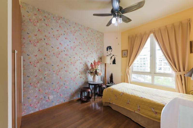 Edelweiss Park Condo, 96 Flora Road, Changi Airport / Changi Village, 3 Bedrooms, 1,335 sqft, Condominium For Sale, by Stella Zhang, 500266357 - Common Bedroom 3 - PropertyGuru.com.sg