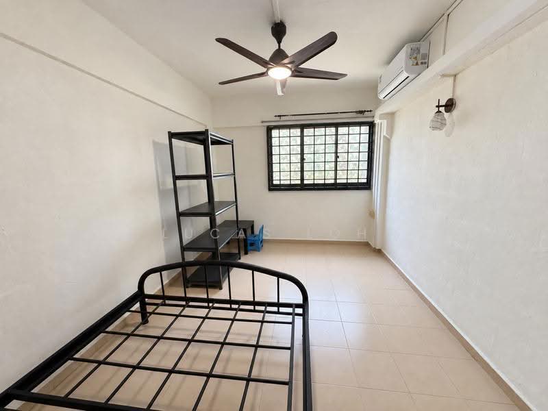 554 Jurong West Street 42, 554 Jurong West Street 42, Boon Lay / Jurong / Tuas, 3 Bedrooms, 1,120 sqft, HDB Flat For Rent, by Lucas Loh, 500266361 - Bedroom - PropertyGuru.com.sg