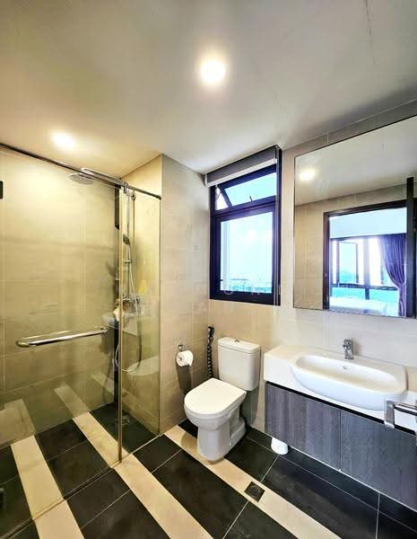 Parc Riviera, 103 West Coast Vale, Buona Vista / West Coast / Clementi New Town, 3 Bedrooms, 904 sqft, Condominium For Sale, by Raymond Tan, 500266371 - Bathroom - PropertyGuru.com.sg