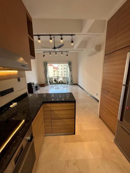 Costa Rhu, 5 Rhu Cross, East Coast / Marine Parade, 2 Bedrooms, 1,012 sqft, Condominium For Sale, by Gerald Lim, 500266373 - Living Room - PropertyGuru.com.sg