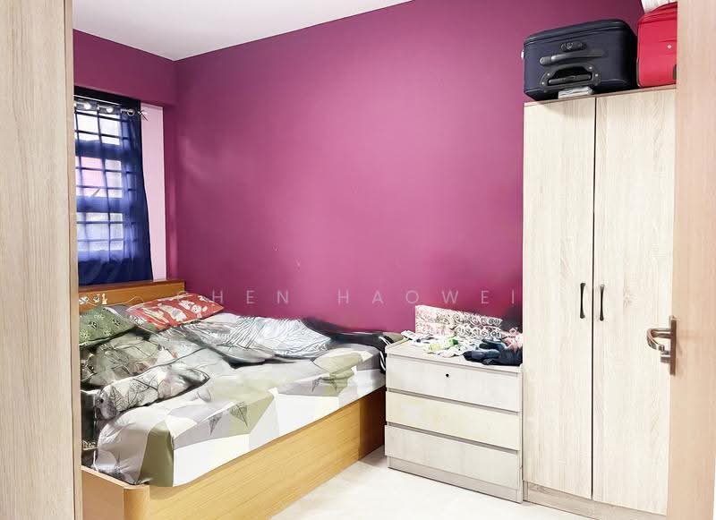 464B Bukit Batok West Avenue 8, 464B Bukit Batok West Avenue 8, Dairy Farm / Bukit Panjang / Choa Chu Kang, 2 Bedrooms, 732 sqft, HDB Flat For Sale, by Chen Haowei, 500266383 - Bedroom - PropertyGuru.com.sg