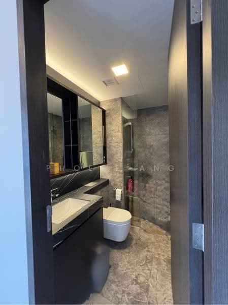 Hyll on Holland, 99 Holland Road, Tanglin / Holland / Bukit Timah, 2 Bedrooms, 721 sqft, Condominium For Sale, by Phoebe Ang, 500266387 - PropertyGuru.com.sg