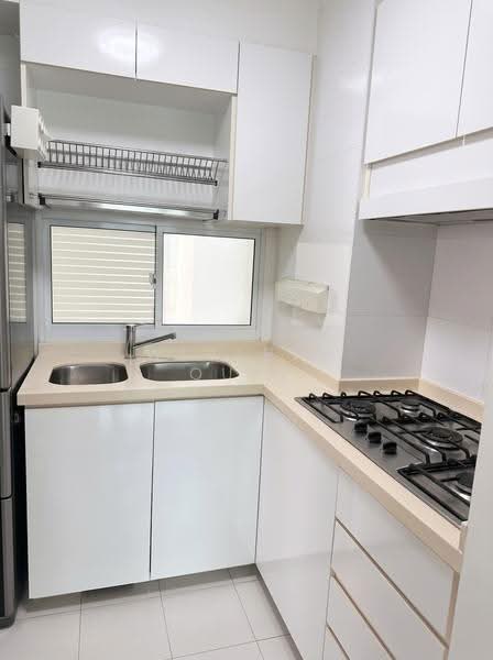 588D Ang Mo Kio Street 52, 588D Ang Mo Kio Street 52, Ang Mo Kio / Bishan / Thomson, 3 Bedrooms, 980 sqft, HDB Flat For Sale, by Winfred Quek, 500266390 - Kitchen - PropertyGuru.com.sg