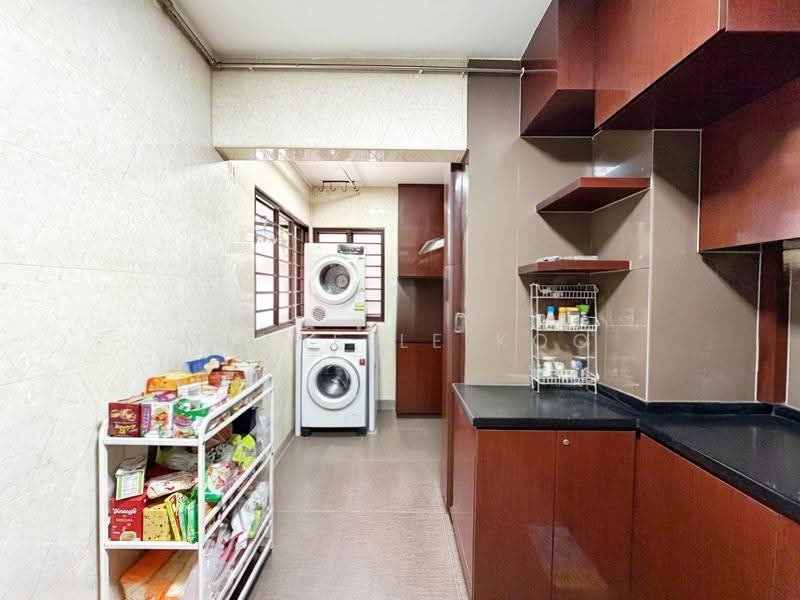 484D Choa Chu Kang Avenue 5, 484D Choa Chu Kang Avenue 5, Dairy Farm / Bukit Panjang / Choa Chu Kang, 4 Bedrooms, 1,238 sqft, HDB Flat For Sale, by Michelle Koo, 500266392 - Kitchen - PropertyGuru.com.sg