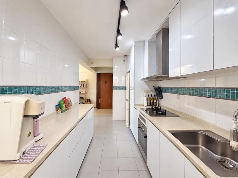 460 Segar Road, 460 Segar Road, Dairy Farm / Bukit Panjang / Choa Chu Kang, 3 Bedrooms, 1,001 sqft, HDB Flat For Sale, by Michelle Koo, 500266393 - Kitchen - PropertyGuru.com.sg