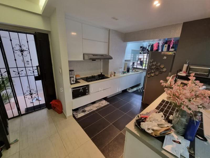 146 Lorong 2 Toa Payoh, 146 Lorong 2 Toa Payoh, Balestier / Toa Payoh, 3 Bedrooms, 979 sqft, HDB Flat For Rent, by Shaun How, 500266397 - Kitchen - PropertyGuru.com.sg