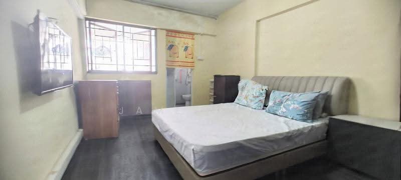 542 Jurong West Avenue 1, 542 Jurong West Avenue 1, Boon Lay / Jurong / Tuas, 3 Bedrooms, 1,108 sqft, HDB Flat For Sale, by James Yeo, 500266400 - Bedroom - PropertyGuru.com.sg