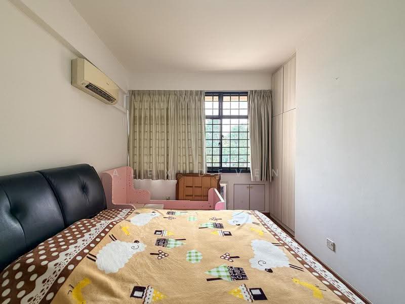 Grande Vista, 10 Cactus Drive, Seletar / Yio Chu Kang, 3 Bedrooms, 1,367 sqft, Condominium For Sale, by Alex Deven, 500266403 - Bedroom - PropertyGuru.com.sg