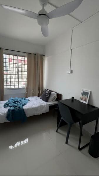 People's Park Complex, 1 Park Road, Boat Quay / Raffles Place / Marina, 6 Bedrooms, 1,120 sqft, Apartment For Rent, by Ssharon Loh, 500266414 - PropertyGuru.com.sg