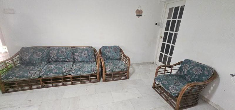 511 West Coast Drive, 511 West Coast Drive, Buona Vista / West Coast / Clementi New Town, 2 Bedrooms, 980 sqft, HDB Flat For Rent, by Kamrun Naher, 500266415 - Living Room - PropertyGuru.com.sg