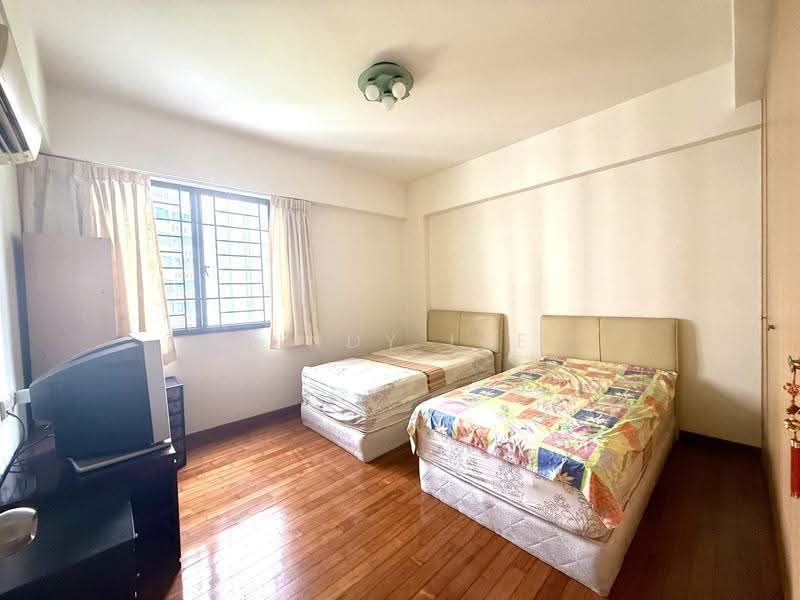 Central Green, 5 Jalan Membina, Alexandra / Commonwealth, 4 Bedrooms, 1,690 sqft, Condominium For Sale, by Lindy Lee, 500266418 - PropertyGuru.com.sg