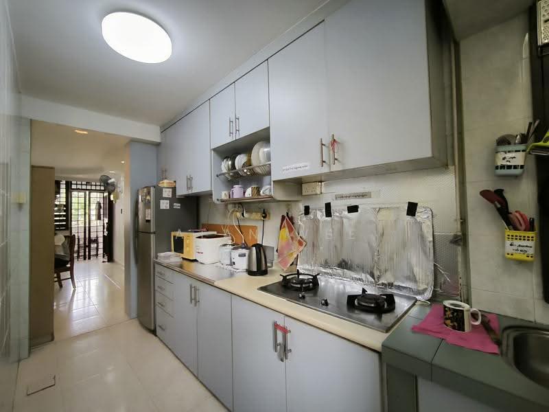 70 Lorong 4 Toa Payoh, 70 Lorong 4 Toa Payoh, Balestier / Toa Payoh, 2 Bedrooms, 667 sqft, HDB Flat For Rent, by Alan Wee, 500266431 - Kitchen - PropertyGuru.com.sg