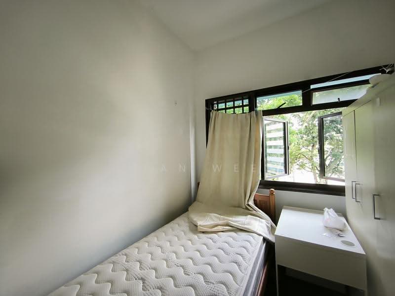 70 Lorong 4 Toa Payoh, 70 Lorong 4 Toa Payoh, Balestier / Toa Payoh, 2 Bedrooms, 667 sqft, HDB Flat For Rent, by Alan Wee, 500266431 - Bedroom - PropertyGuru.com.sg
