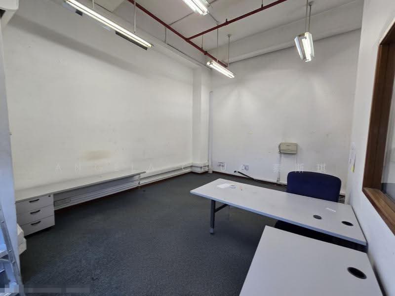 Admiralty Industrial Park, 19 Woodlands Industrial Park E1, Sembawang / Yishun, 1,141 sqft, Factory / Workshop (B2) For Sale, by Angela Chua 蔡斯琪, 500266437 - Interior - CommercialGuru.com.sg