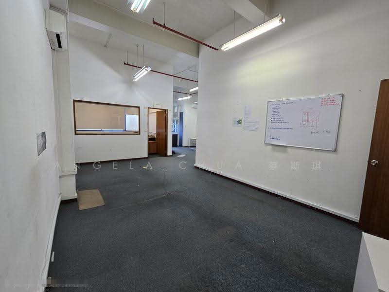 Admiralty Industrial Park, 19 Woodlands Industrial Park E1, Sembawang / Yishun, 1,141 sqft, Factory / Workshop (B2) For Sale, by Angela Chua 蔡斯琪, 500266437 - Interior - CommercialGuru.com.sg