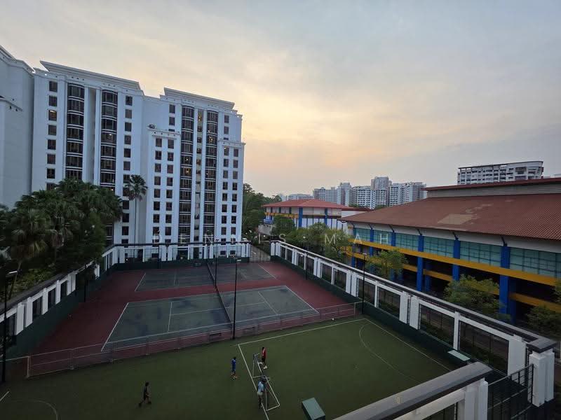 Parkview Apartments, 3 Bukit Batok Street 25, Dairy Farm / Bukit Panjang / Choa Chu Kang, 3 Bedrooms, 1,119 sqft, Apartment For Sale, by Dennis Mah, 500266447 - Exterior - PropertyGuru.com.sg
