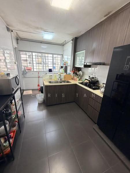 117 Potong Pasir Avenue 1, 117 Potong Pasir Avenue 1, Macpherson / Potong Pasir, 2 Bedrooms, 721 sqft, HDB Flat For Sale, by Chris Tan, 500266451 - Kitchen - PropertyGuru.com.sg