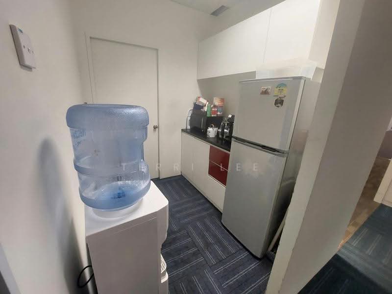 Suntec City Tower, 6 Temasek Boulevard, Boat Quay / Raffles Place / Marina, 1,500 sqft, Office For Rent, by Terri Lee, 500266465 - Kitchen - CommercialGuru.com.sg