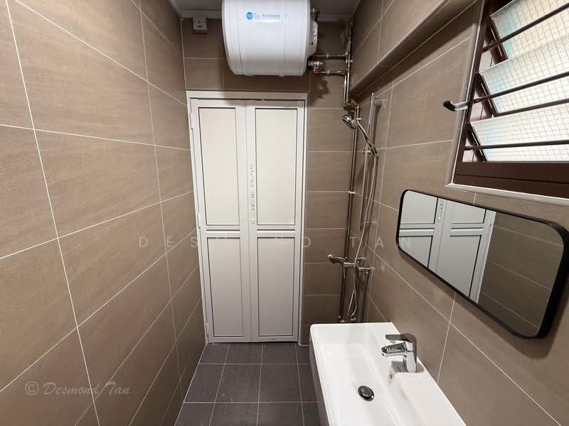 393 Tampines Avenue 7, 393 Tampines Avenue 7, Pasir Ris / Tampines, Room Rental, 120 sqft, HDB Flat For Rent, by Desmond Tan, 500266470 - Bathroom - PropertyGuru.com.sg