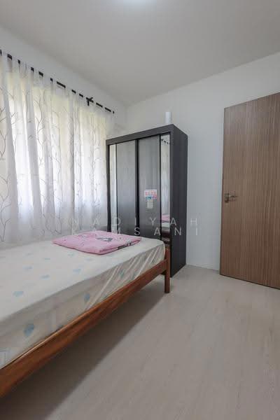 468B Bukit Batok West Avenue 9, 468B Bukit Batok West Avenue 9, Dairy Farm / Bukit Panjang / Choa Chu Kang, 2 Bedrooms, 732 sqft, HDB Flat For Sale, by Nadiyah Kamsani, 500266488 - Common Bedroom - PropertyGuru.com.sg
