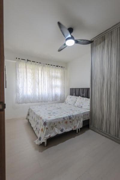 468B Bukit Batok West Avenue 9, 468B Bukit Batok West Avenue 9, Dairy Farm / Bukit Panjang / Choa Chu Kang, 2 Bedrooms, 732 sqft, HDB Flat For Sale, by Nadiyah Kamsani, 500266488 - Master Bedroom - PropertyGuru.com.sg