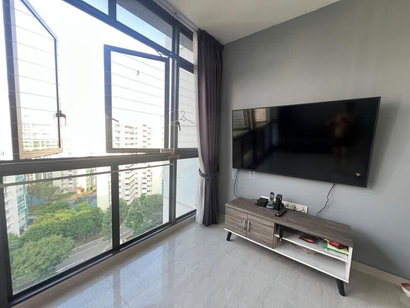 Symphony Suites, 3 Yishun Close, Sembawang / Yishun, 3 Bedrooms, 797 sqft, Condominium For Sale, by Jack Lu, 500266502 - Balcony - PropertyGuru.com.sg